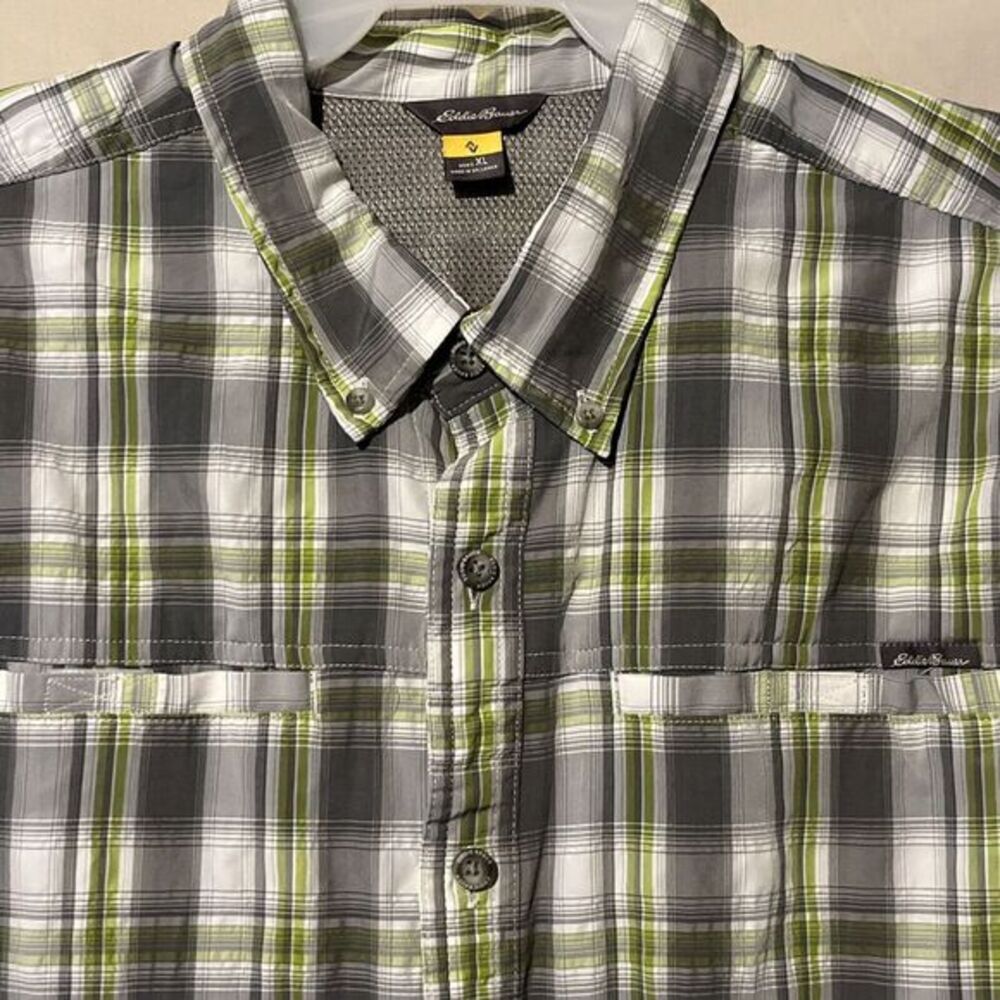 Eddie Bauer Men's Long Sleeve Button Down XL‎ Gray & Green Plaid